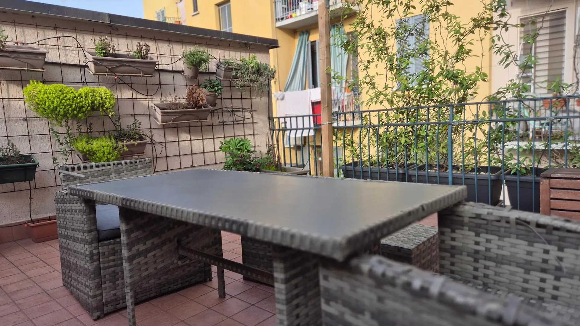 Forze Armate, 70 - Comfort E Relax Milan Italy